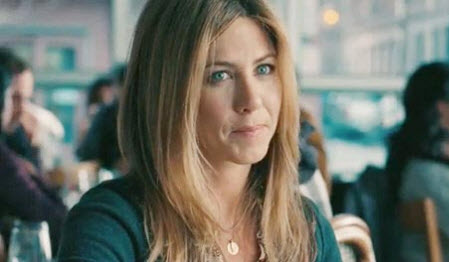 jennifer aniston necklace