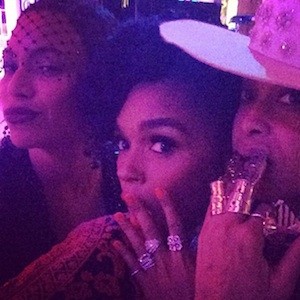 Beyonce-Janelle-Monae-Erykah-Badu-300x300.jpg