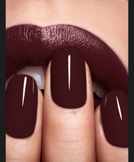 what-color-are-these-nails-same-color-nails-nail-photoshop-trick