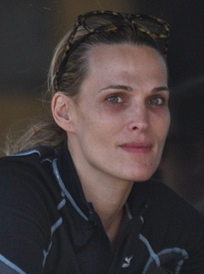 molly sims without makeup