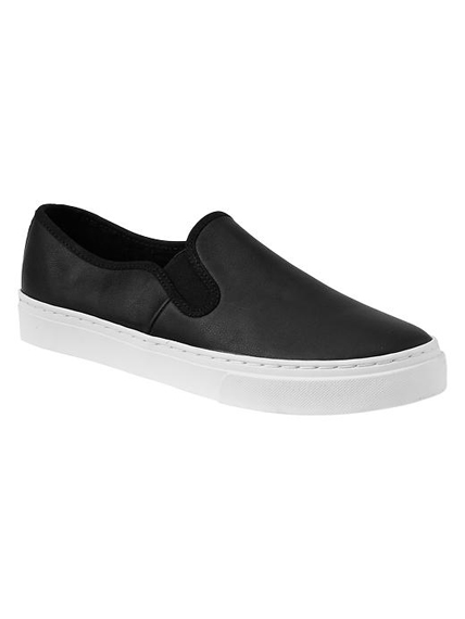 14 Comfortable Slip-On Sneakers | Women’s Slip-on Sneakers - SHEfinds