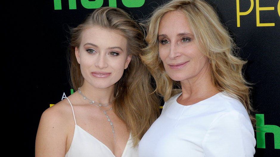 Celeb Mom Daughter Look Alikes  Celeb Kids Who Look Like Their Parents -  SHEfinds