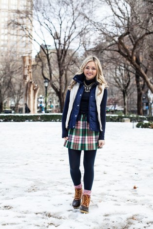 cute winter outfits with duck boots