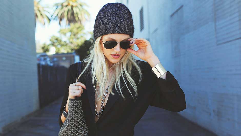 How To Wear A Beanie - SHEfinds