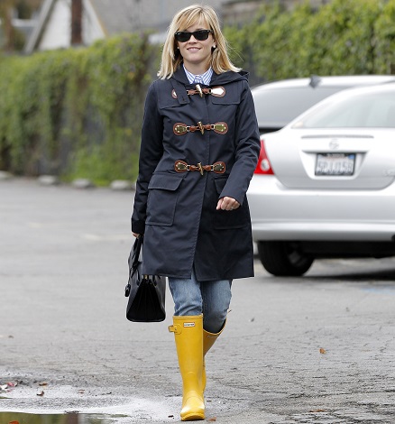 How To Wear Rain Boots | What To Wear With Rain Boots - SHEfinds