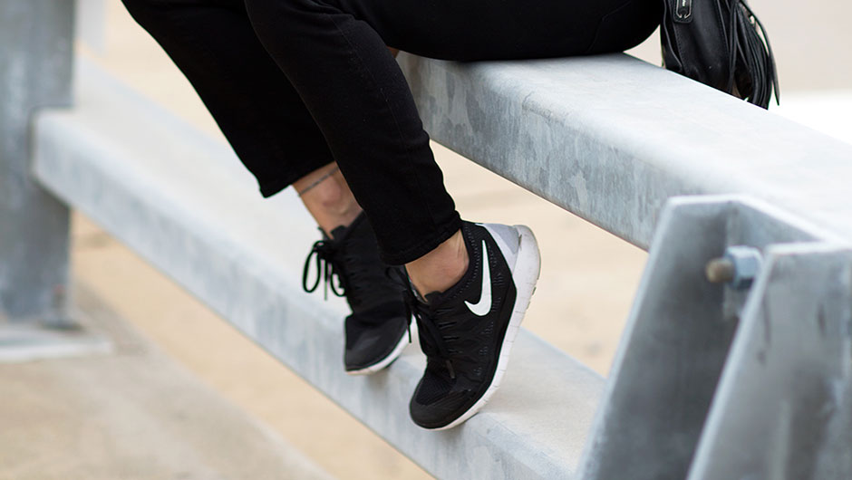 Best Black Running Sneakers | Black Nike Sneakers - SHEfinds