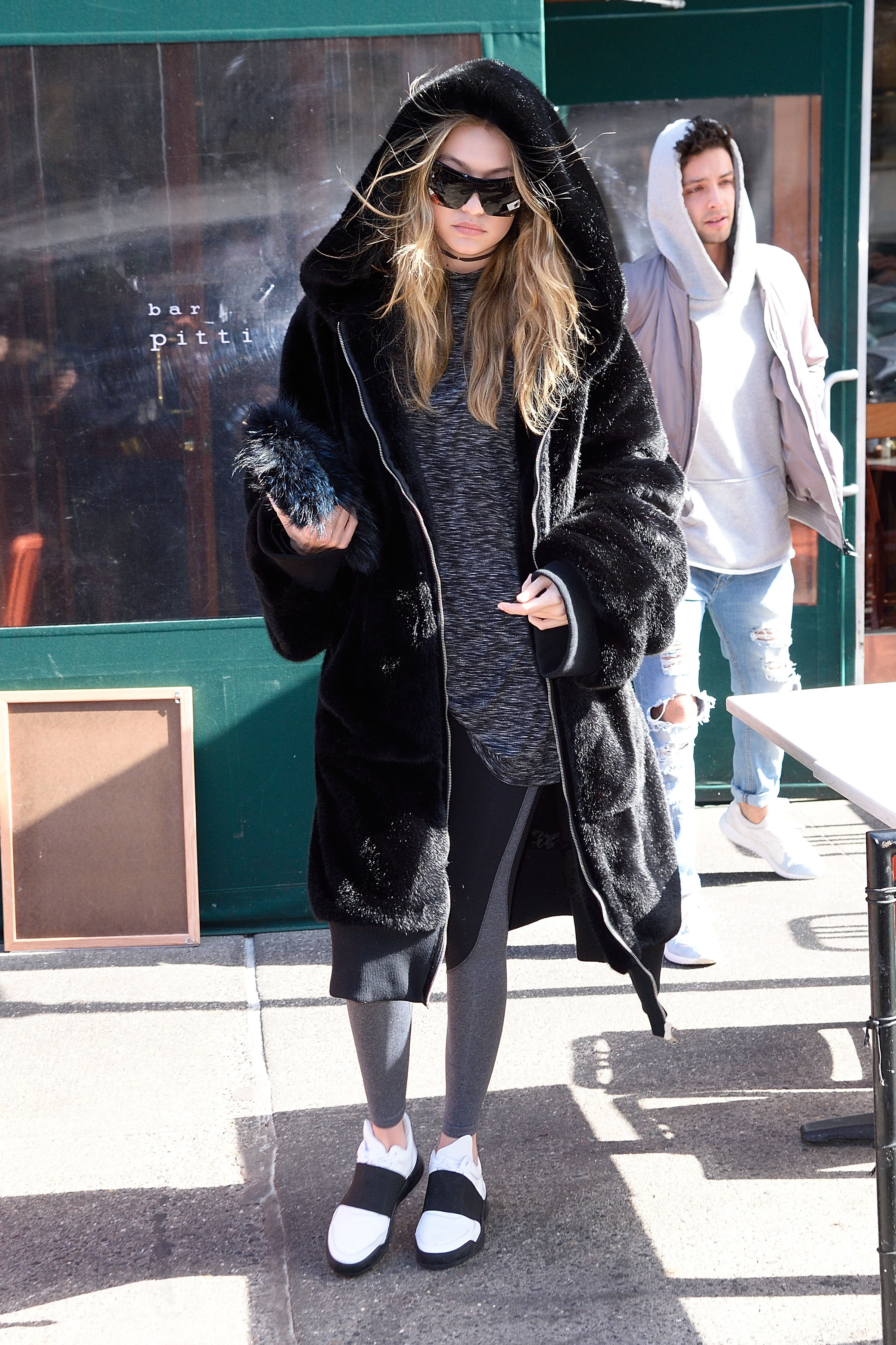 Gigi Hadid Fur Coat Gigi Hadid Street Style Gigi Hadid