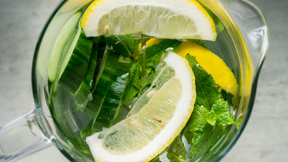 The Best Recipe For Flat Tummy Water, From A Dietician | Flat Tummy ...