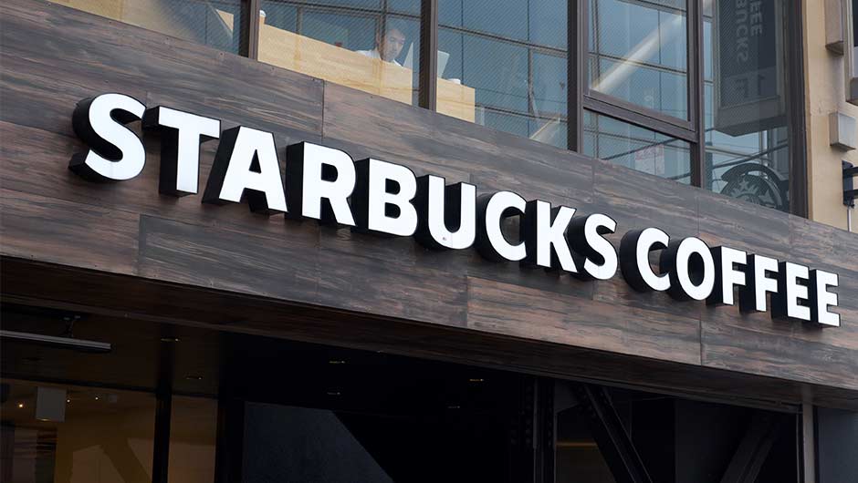 the-one-thing-to-never-say-when-ordering-food-at-starbucks-according