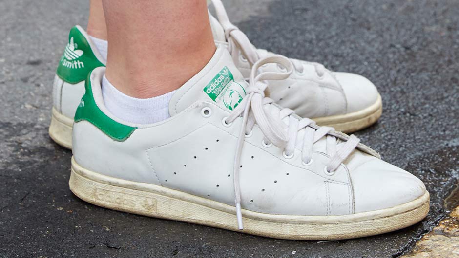 To Clean The Sole Of Your Stan Smiths 