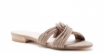 You Need These $39 Sandals For Summer… They’re Perfection! - SHEfinds