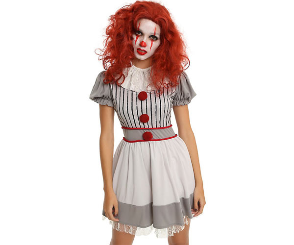 Here’s How To DIY A Pennywise ‘It’ Halloween Costume - SHEfinds