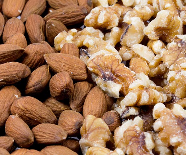 The One Low Carb Snack You Should Eat For Fat Loss, According To