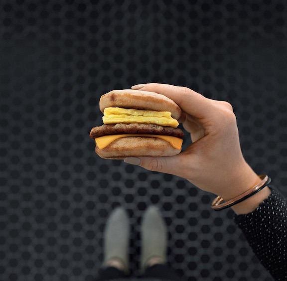 https://www.shefinds.com/files/2017/10/mcdonalds-breakfast-sandwich-never-order-2.jpg