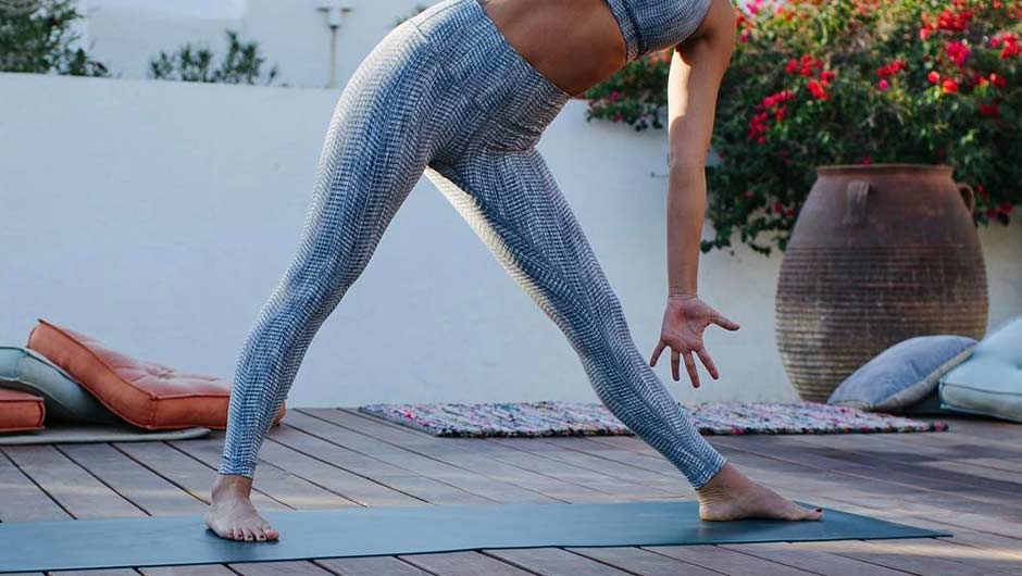 New Alo Yoga High Waist Goddess Legging Bottom Pants Performance size XS