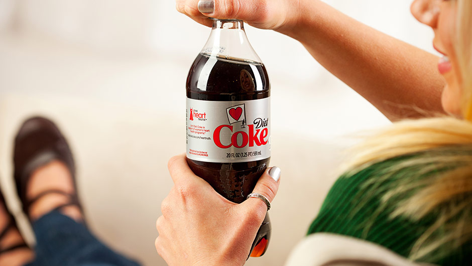 9 Reasons Why You Should Stop Drinking Diet Coke In 2018