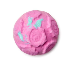 Lush Just Pre-Released A Giant Rose Bath Bomb And We Are In Love ...