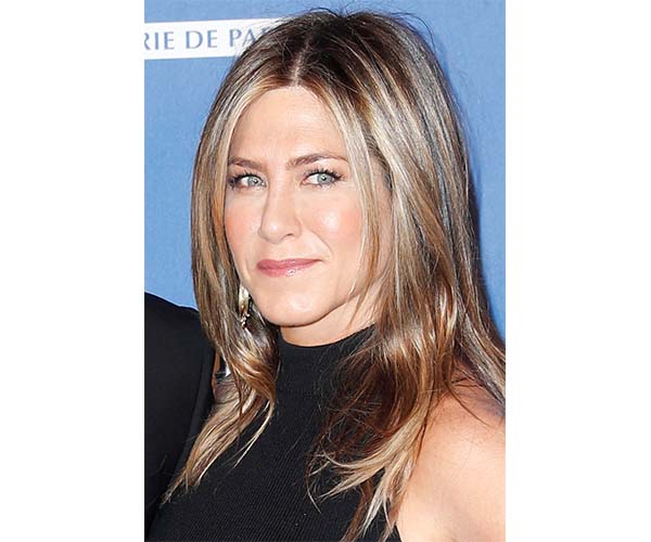 jennifer aniston dry eyes