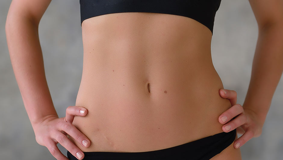 how to get a flat stomach in a month