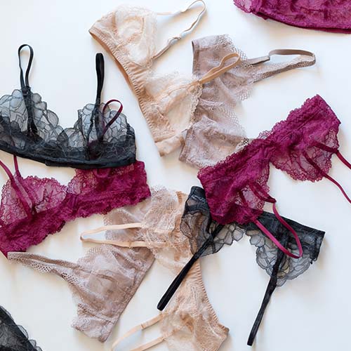 5 Life-Changing Bra Tricks That Will Make You Look 10 Years Younger -  SHEfinds