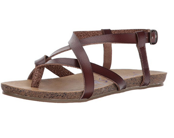 These Sandals Are SO Comfortable They’re Selling Out On Amazon - SHEfinds