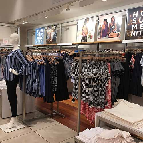 Online Shoppers Rejoice! Ann Taylor Factory & LOFT Outlet FINALLY Launched  E-Commerce Stores - SHEfinds