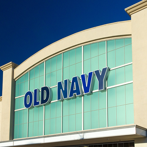 Old Navy’s Labor Day Sale Is So Good, They’re Practically Giving