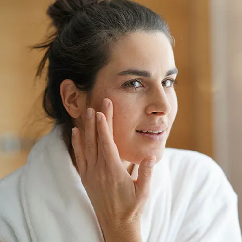 <h3>Best Foundations For Acne-Prone Skin</h3> best foundations for acne-prone skin