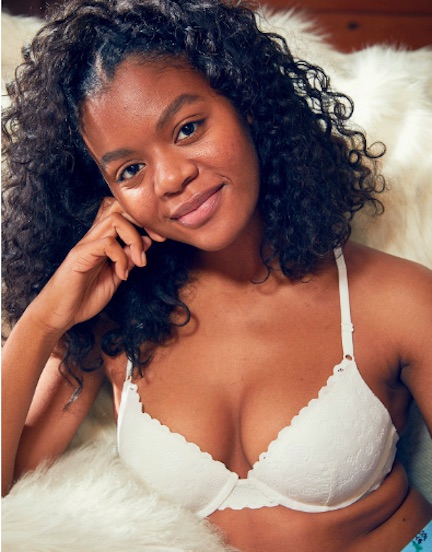 The Best Bras For Women With Big Boobs - SHEfinds