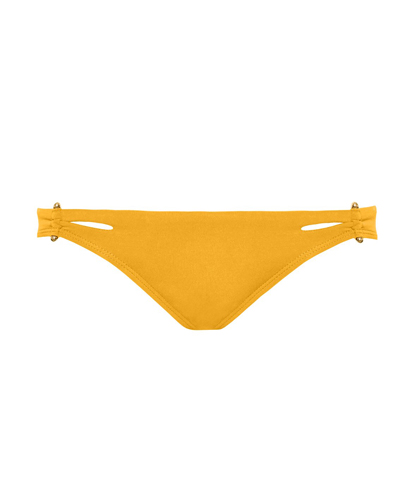 Gigi Hadid’s Yellow Bikini Might Be Too Hot For Instagram - SHEfinds