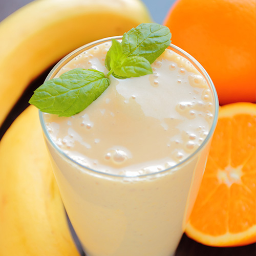 orange banana smoothie