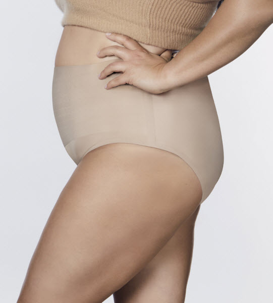 We Found The World's Most Comfortable Size-Inclusive Shapewear