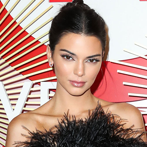 Kendall Jenner May Be Dropping Her Own Makeup Line- Here’s What We Know ...