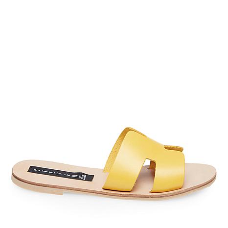 The One Pair Of Sandals You’ve Been Eyeing For Summer Are On Sale For ...