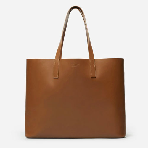 meghan markle favorite cognac everlane day market tote