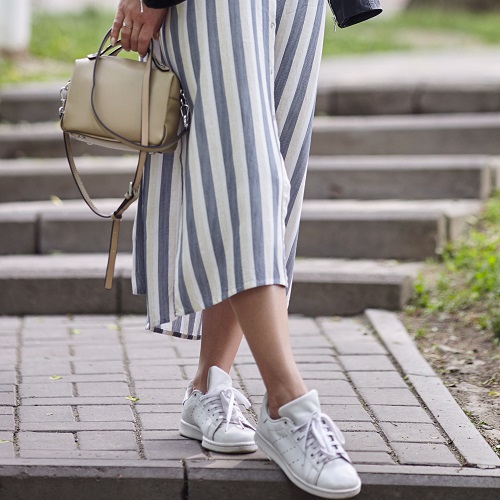 white sneakers to wear with dresses