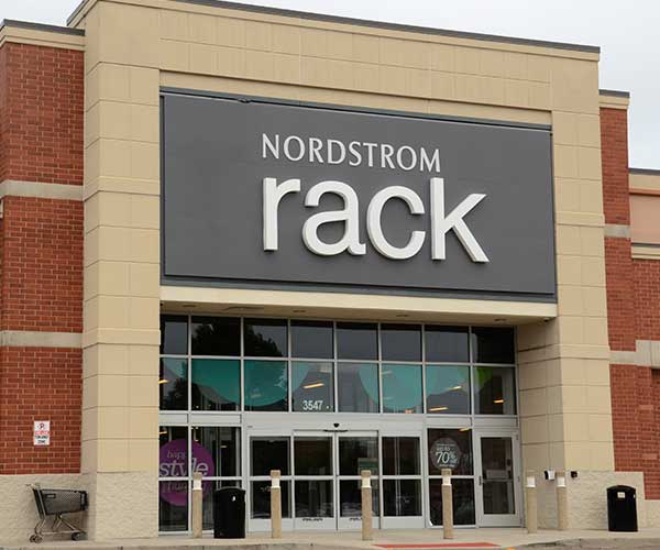 nordstrom rack arrives - SheShe Show