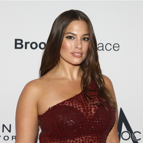 World's Sexiest Woman Ashley Graham flaunts her curves in nothing