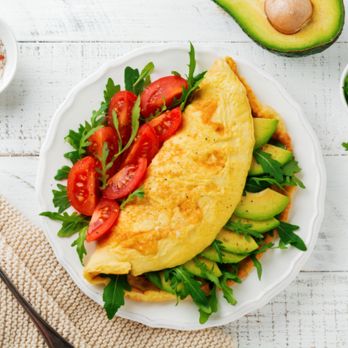 omelet with avocado