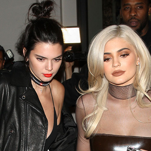 Kendall-jenner-keeps-it-tradition-unlike-sister-kylie