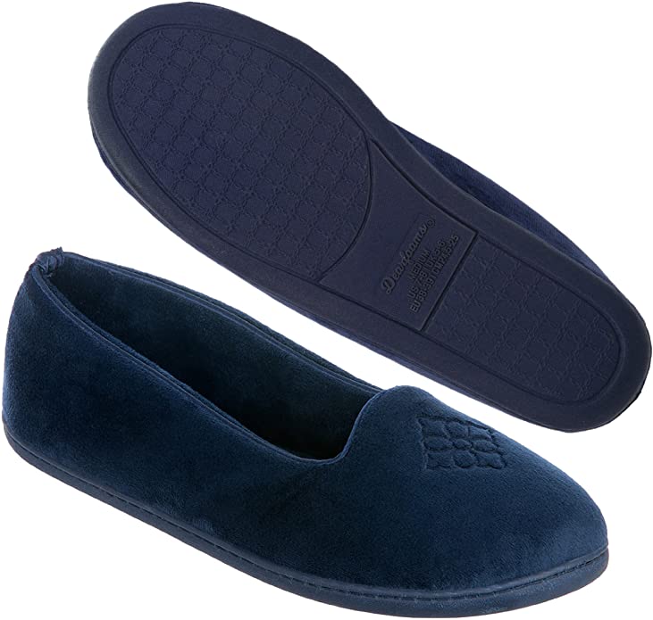 These Are The Best Slippers To Wear While You’re Stuck Inside During ...