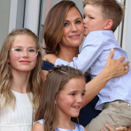 Jennifer Garner and her kids