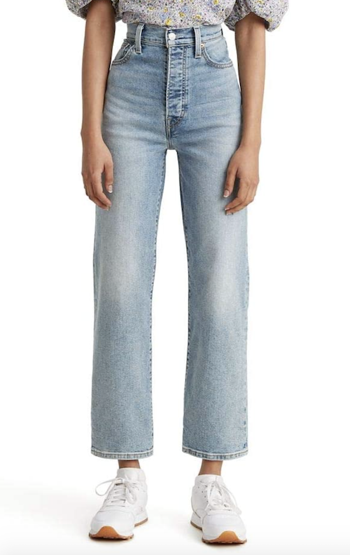 These Levi’s Are Super Flattering And They’re 40% OFF On Amazon - SHEfinds
