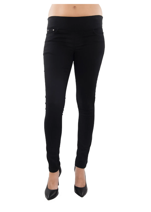 These Stretchy Maternity Jeans Are On Sale For $24.99! - SHEfinds