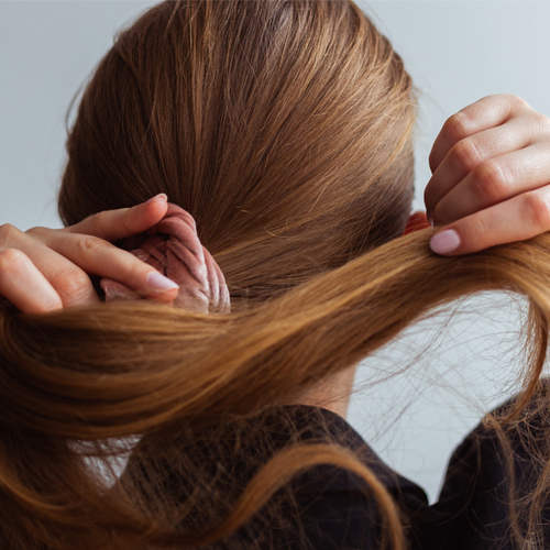 hair in ponytail