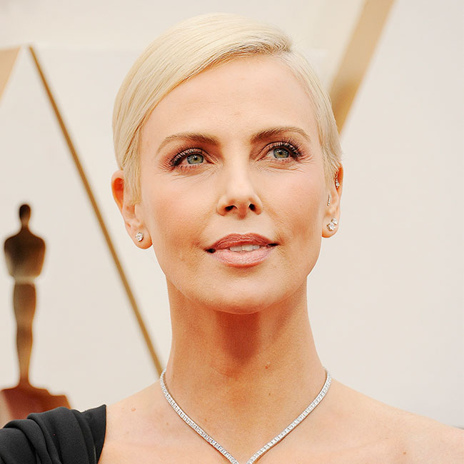 charlize theron new haircut beauty transformation