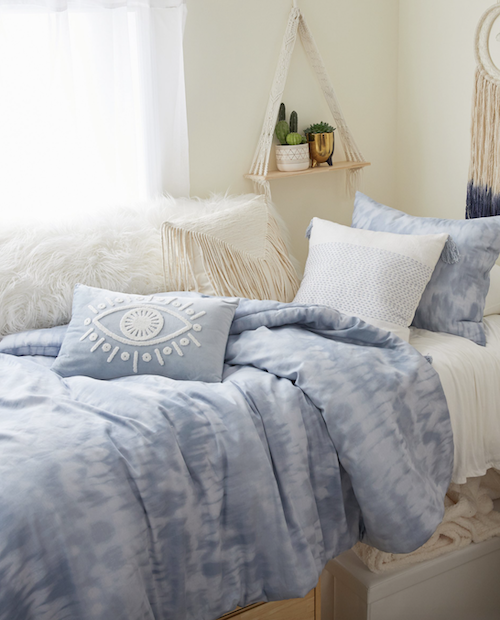 American Eagle college dorm bedding