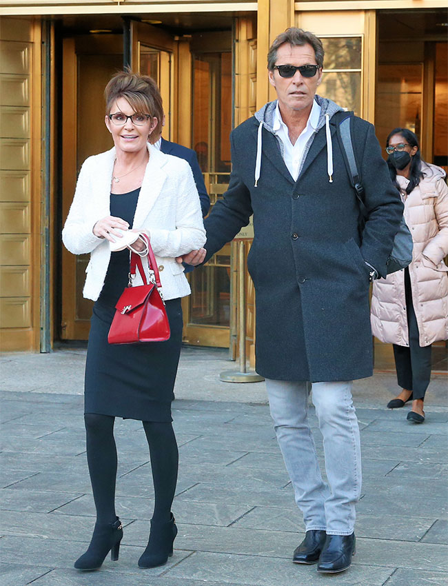 Are Sarah Palin and Ron Duguay dating?