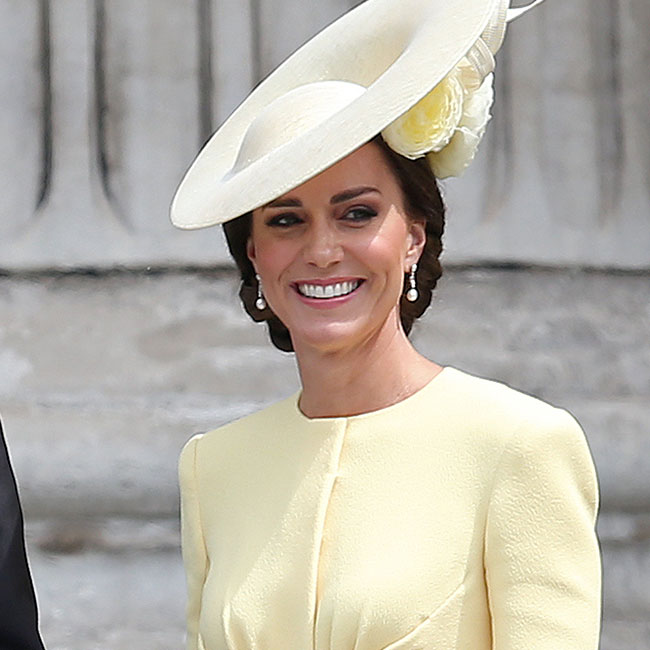 Kate Middleton looks gorgeous in fitted waist-cinching dress at