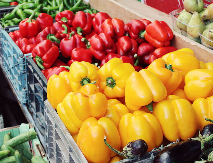 bell-peppers-at-market